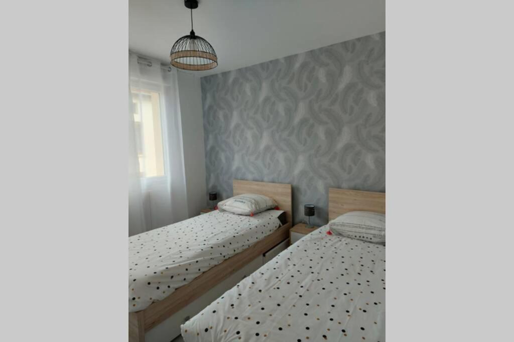 Gite En Bord De Meuse Monthermé 외부 사진