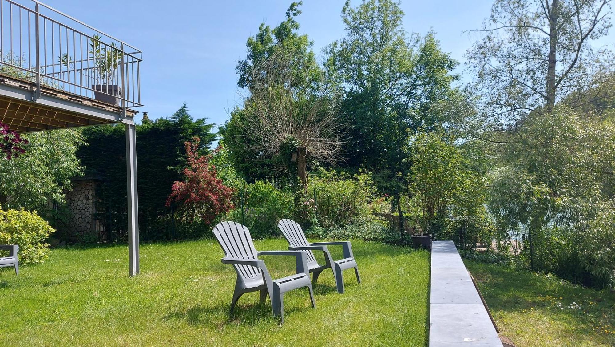Gite En Bord De Meuse Monthermé 외부 사진